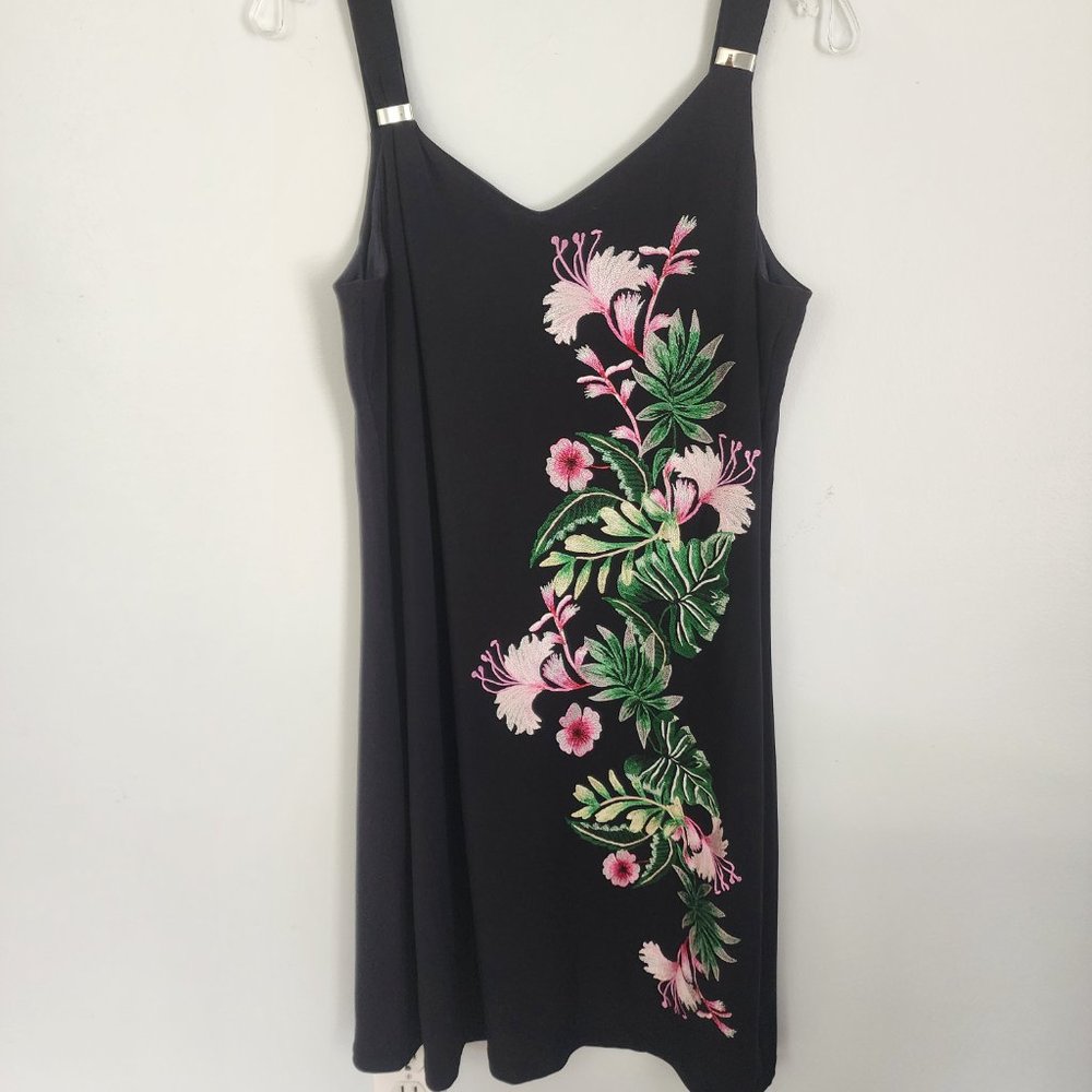 White House Black Market Black Floral Embroidered Sleeveless Dress - Picture 4 of 8